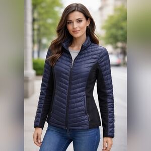 32 Degrees Heat Down Size M light weight Puffer Jacket Women Navy Blue